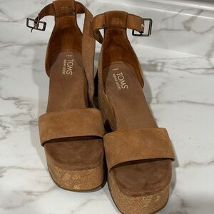 TOMS Tan Suede Platform Sandals